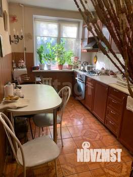 4-к квартира, вторичка, 61м2, 1/5 этаж