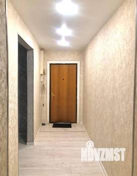 3-к квартира, вторичка, 63м2, 1/9 этаж