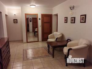 4-к квартира, вторичка, 133м2, 6/10 этаж
