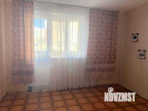 2-к квартира, вторичка, 53м2, 1/4 этаж