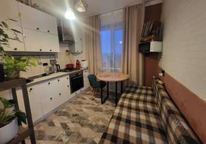 2-к квартира, вторичка, 43м2, 8/9 этаж