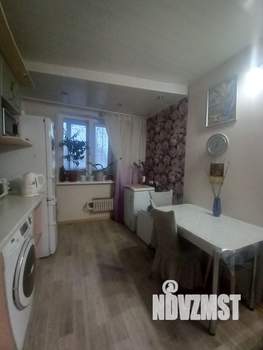 3-к квартира, вторичка, 65м2, 2/10 этаж