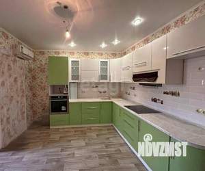 2-к квартира, вторичка, 63м2, 10/18 этаж