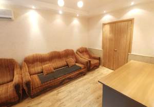 2-к квартира, вторичка, 33м2, 1/2 этаж