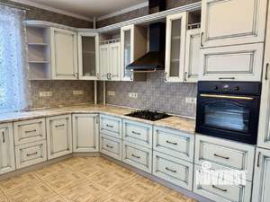 4-к квартира, вторичка, 148м2, 1/4 этаж