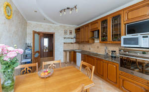 4-к квартира, вторичка, 122м2, 7/9 этаж