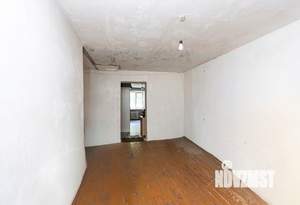 2-к квартира, вторичка, 43м2, 1/5 этаж