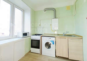 2-к квартира, вторичка, 42м2, 4/5 этаж