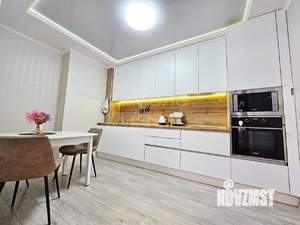 2-к квартира, вторичка, 66м2, 11/17 этаж