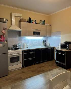 2-к квартира, вторичка, 70м2, 2/9 этаж