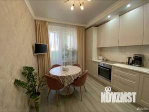 2-к квартира, вторичка, 63м2, 14/14 этаж