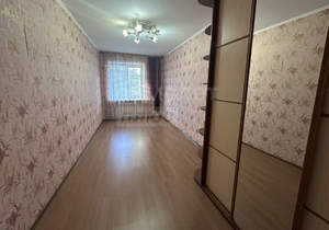 3-к квартира, вторичка, 58м2, 4/5 этаж